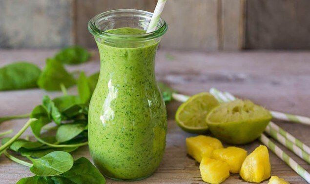 The Green Pineapple Punch Smoothie -SERVES 4
